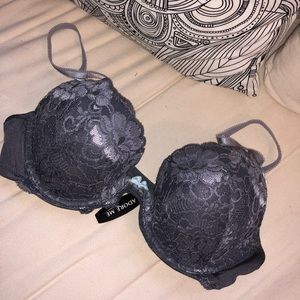 NWT Lacy Adore me Push-up Bra